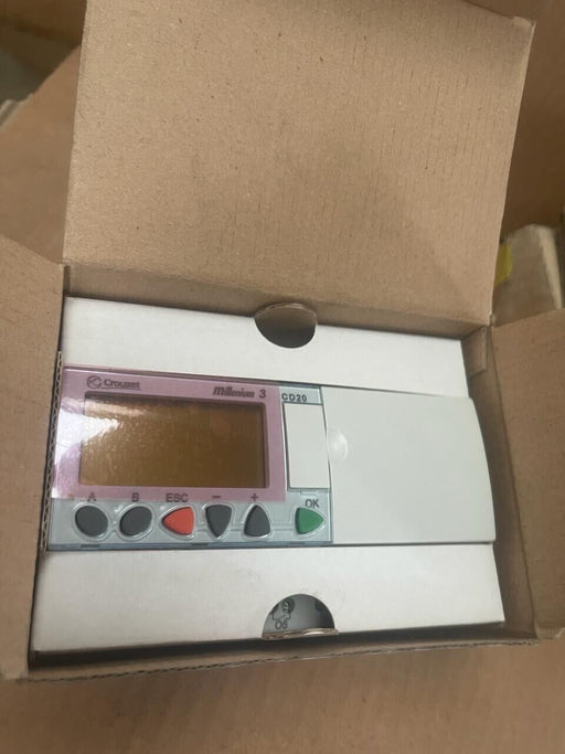 Crouzet Millenium 3 - CD20 - 88970051 - Programable Logic Controller