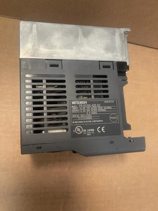 MITSUBISHI D700 - FR-D720S-025-EC - INVERTER 200-240V
