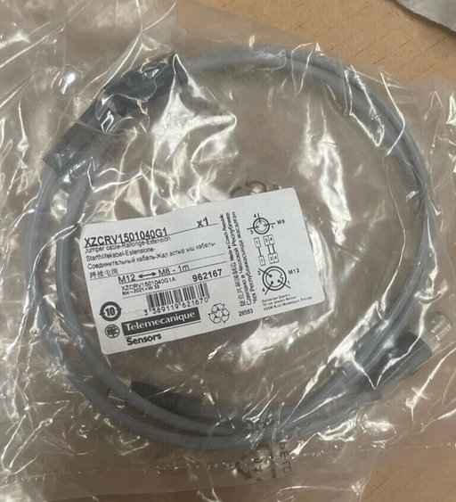 Telemecanique XZCRV1501040G1 Jumper cable XZ, male straight M12 3 pin 1m