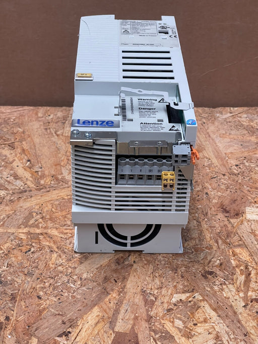 Lenze – EDK82EV113 – 8200 Vector Series VFD Drive, 4 kW, 400–500 V AC