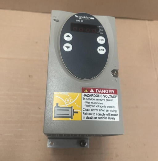 Schneider Electric SD328AU68S2 Lexium SD3 LXM motion control stepper motor drive