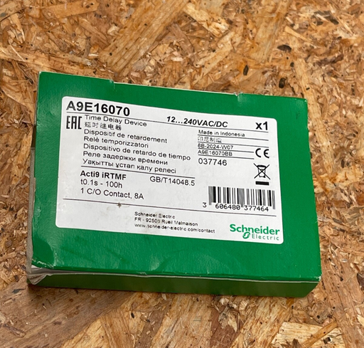 Schneider Electric – A9E16070 – iRTMF Multifunction Time-Delay Relay