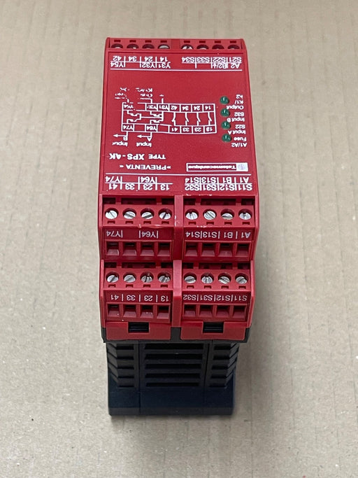 Schneider Electric – XPSAK371144P – Preventa Safety Relay Module 230 VAC / 24 V