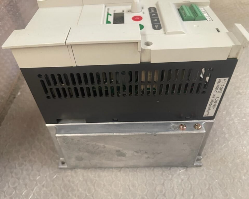 Moeller, DF5-340-2K2, 400V 2,2kW AC Frequency Inverter Variable Speed Drive