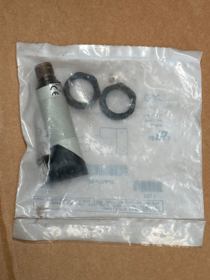 Micro Detectors – SPP/DP‑0E (SP Series) – M18 Retro‑Reflective Photoelectric