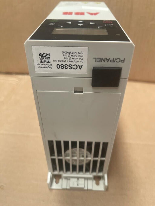 ABB VFD - ACS380-040C - ACS380-040C-09A4-4+K475 - 400/480VAC - 4kW