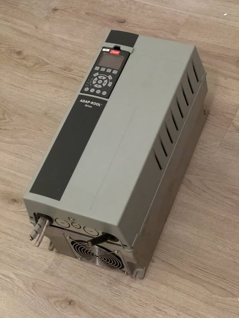 Danfoss AKD AKD102P18KT4P21H1XQC 18,5kW Frequenzumrichter / AC-Drive (VFD)