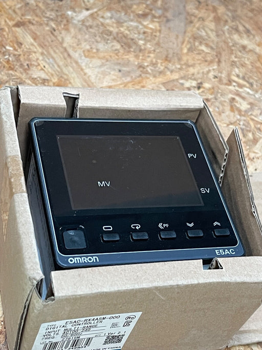 Omron - E5AC-RX4A5M-000 - Digital PID Temperature Controller, 1/4 DIN, 96×96 mm