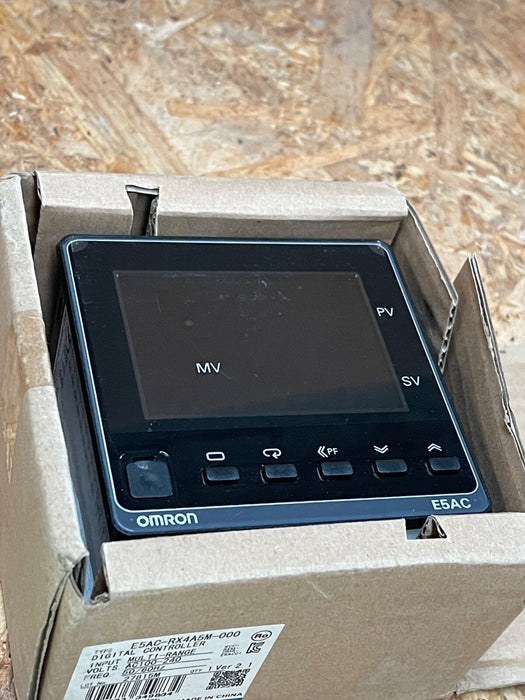 Omron - E5AC-RX4A5M-000 - Digital PID Temperature Controller, 1/4 DIN, 96×96 mm