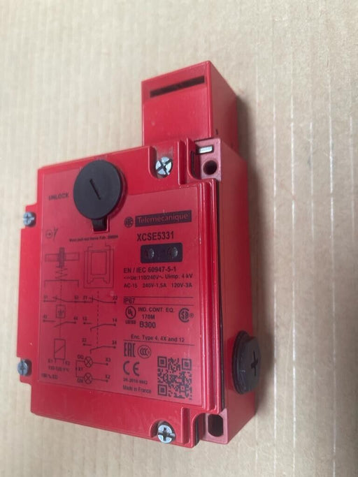 Telemecanique, XCSE5331, Safety switch XCS, metal XCSE, 1NC+2 NO 110/120 V