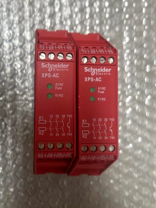 Schneider Electric Preventa XPSAC1321 Safety Relay