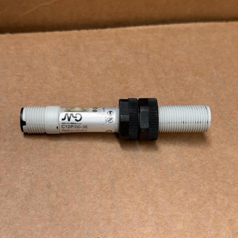 Micro Detectors – C12P/00‑3E – M12 Capacitive Sensor, 0.5–8 mm