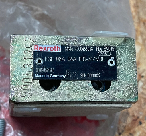 Bosch Rexroth – R900463038 – HSE 08 A06A 001‑3X/M00 Valve Section Adapter Plate