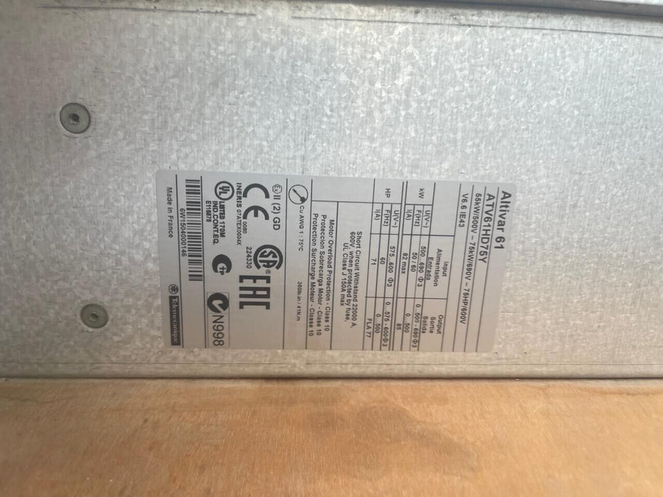 Schneider Electric Altivar 61 - ATV61HD75Y - VFD 55kW/500V - 75kW/690V