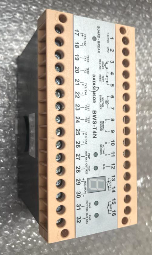 DATASENSOR BWS-T4-N Safety Controller Like New!