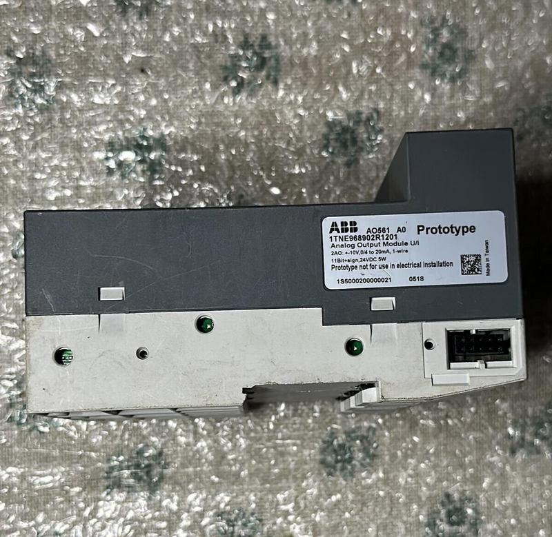 ABB, 1TNE968902R1201, Analog output module. 2 AO: U, I (AO561)