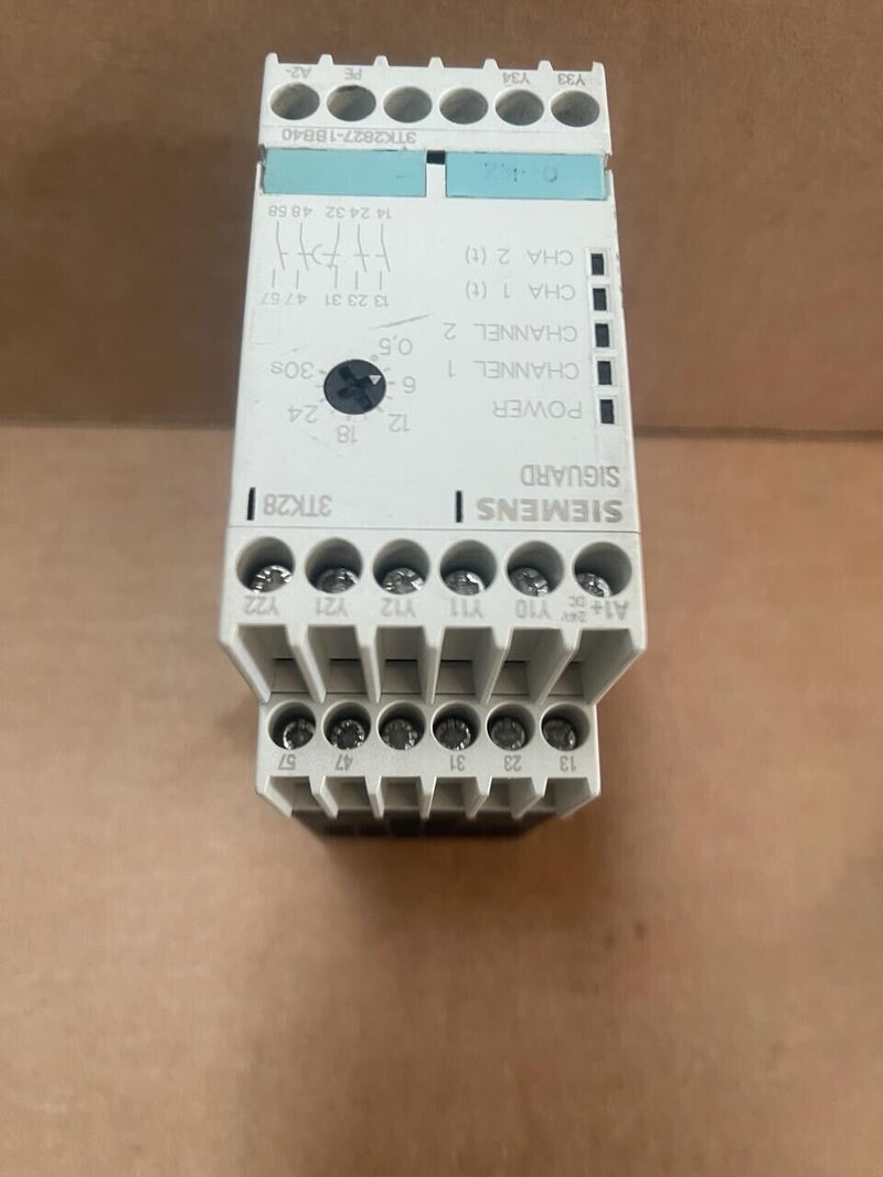 SIEMENS SIGUARD - 3TK2827-1BB40 - Safety Relay