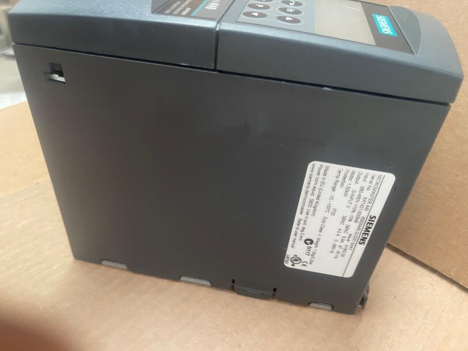 Siemens - 6SE6440-2UD21-5AA1 - MICROMASTER 440 Frequency Inverter, 1.5 kW