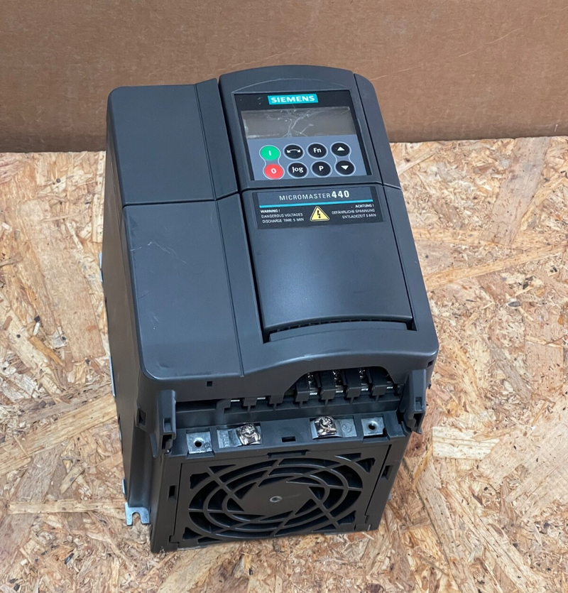 Siemens – 6SE6440‑2UD23‑0BA1 – MICROMASTER 440 3 kW Drive, 380–480 V 3‑Phase