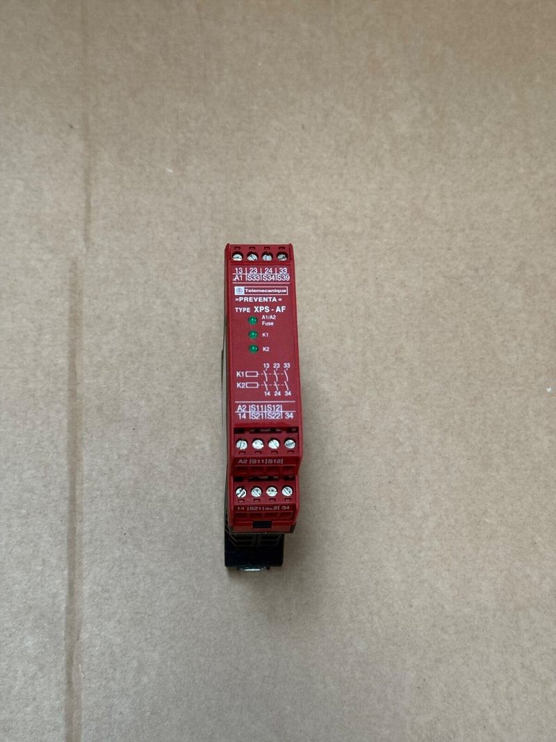 Schneider Electric – XPSAF5130P – Preventa Emergency‑Stop Safety Relay, 3 NO
