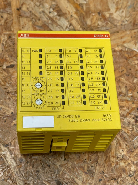 ABB – DI581‑S – Safety Digital Input Module, 16 Channel 24 VDC (1SAP284000B0001)
