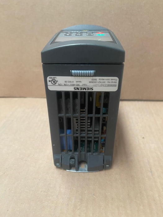 Siemens - 6SE6440-2UD21-5AA1 - MICROMASTER 440 Frequency Inverter, 1.5 kW