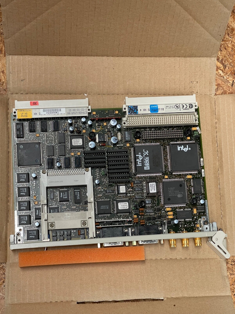 Siemens - 6ES5581-1EC12 - SIMATIC S5 CP 581/486 Basic Module, 4 MB RAM