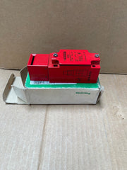 Telemecanique – XCSA701 – Safety Interlock Switch 2 NC + 1 NO