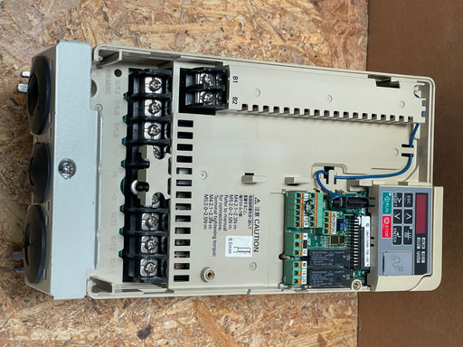 Yaskawa – CIMR‑LK4V0023FAA – V1000 Series 7.5 kW AC Drive (380–480 V)