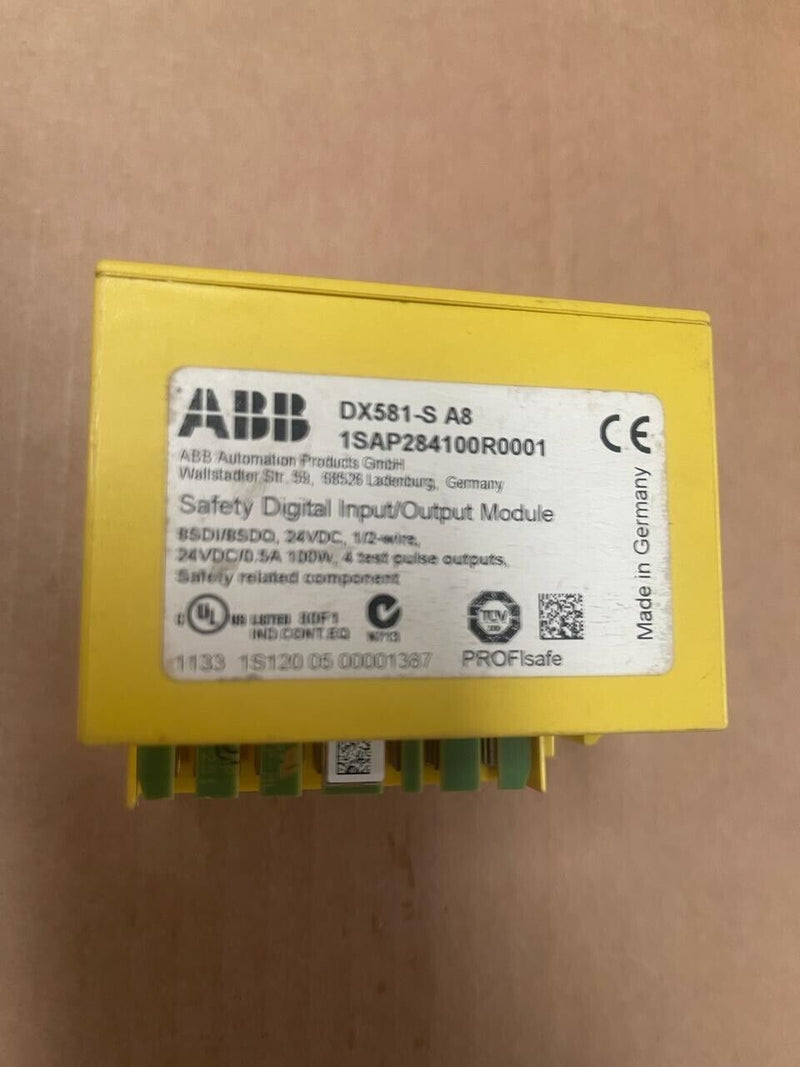 ABB - DX581-S A8 - 1SAP284100R0001 - Safety Digital input/Output Module