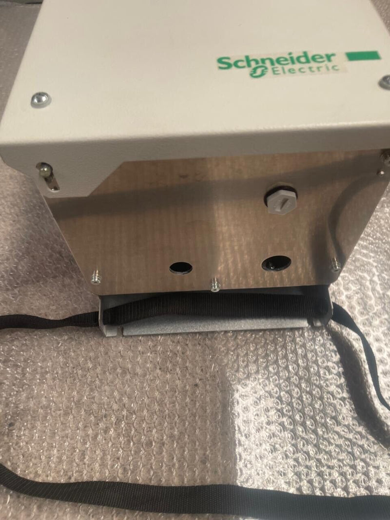 Schneider Electric Altivar 61 - ATV61WU22N4 - VFD 2.2kW/3HP 380-480VAC