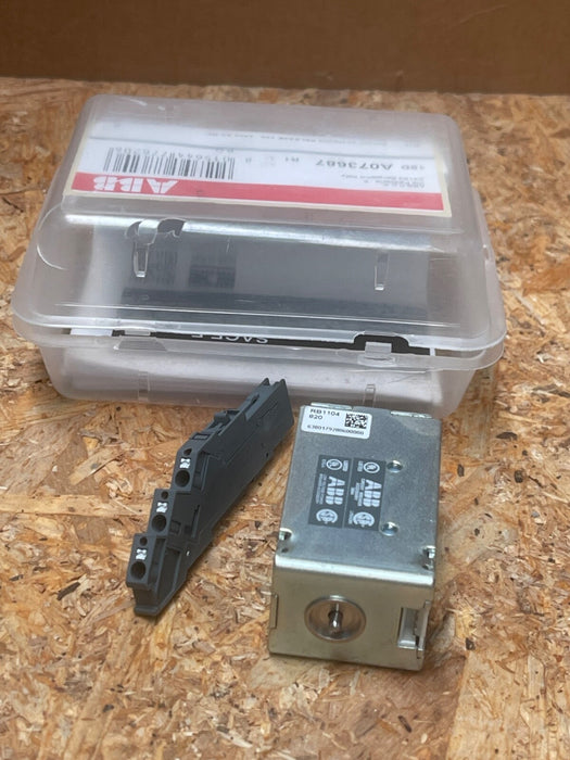 ABB – 1SDA073687R1 – YC E1.2..E6.2‑XT7M Shunt Closing Release 220‑240 V AC/DC