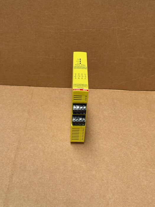 ABB – 2TLA010040R0000 – SENTRY BSR10 Safety/Expansion Relay, 24 VDC, DIN‑Rail