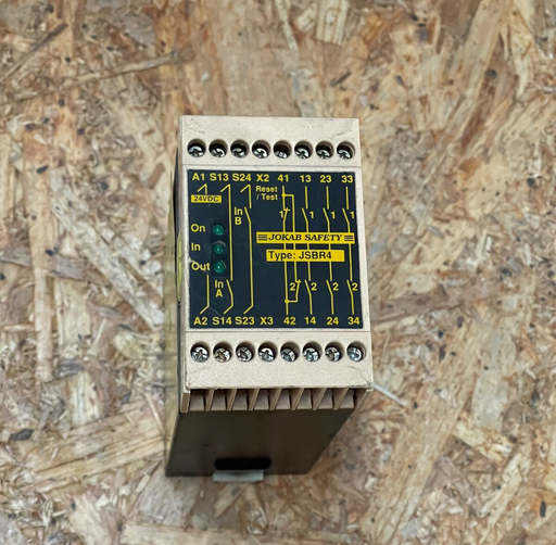 Jokab Safety – JSBR4 – Dual-Channel Safety Relay, 24 V DC, 3NO/1NC Outputs