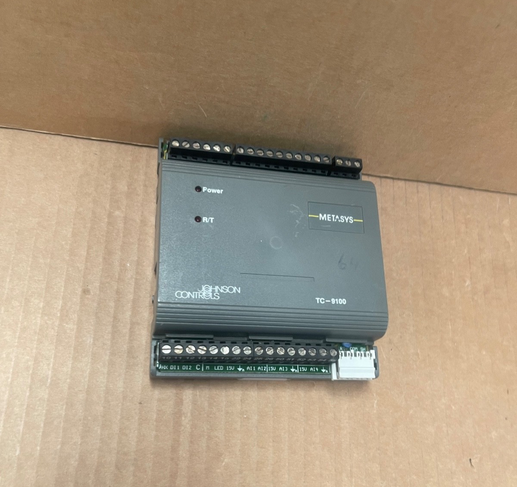 Johnson Controls 制御機器3点セット ジャンク Johnson Controls TC-9100-0000 Universal Controller / Terminal Unit