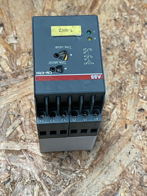 ABB – 1SVR450081R0000 (CM‑KRN) – Contact Protection/Monitoring Relay 220–240VAC