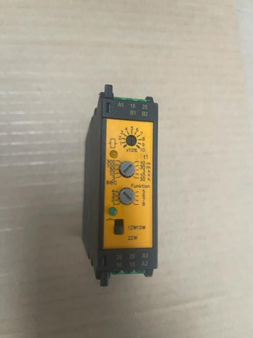 TESCH Time Relay E210x01 230VAC/24VUC