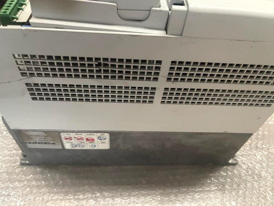 KEB KOMBIVERT F4 KEB 16.F4.C1G-3421 23KVA 380-480V