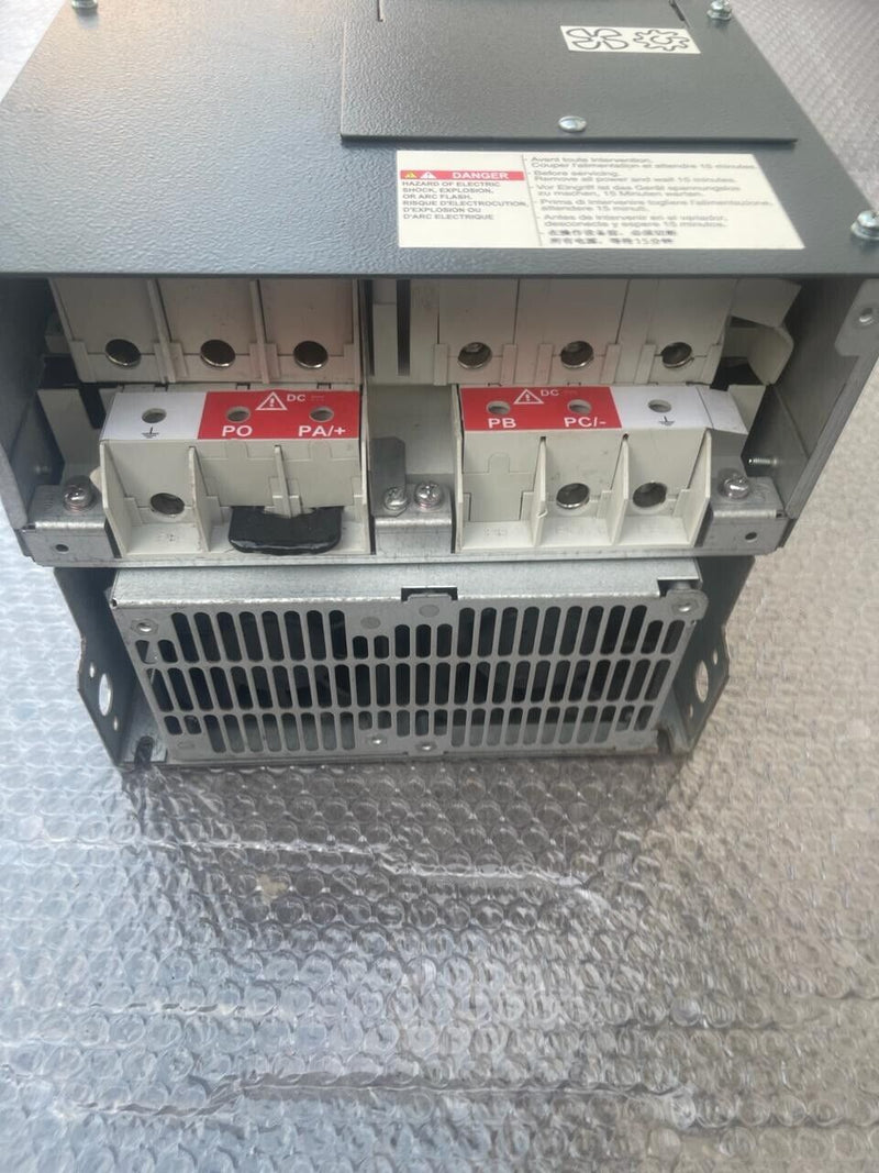 Schneider Electric ATV61 - ATV61HD22Y - VFD 18.5kW/500V - 22kw/690V - 25HP