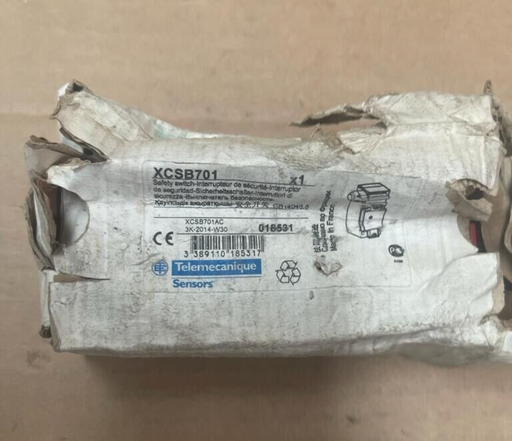 Telemecanique Sensors XCSB701 Safety Switch Interruptor