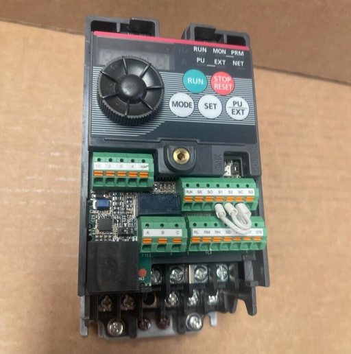 MITSUBISHI - FR-D720S-014-EC - Inverter 200-240V