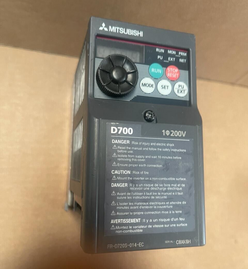 MITSUBISHI D700 - FR-D720S-025-EC - INVERTER 200-240V