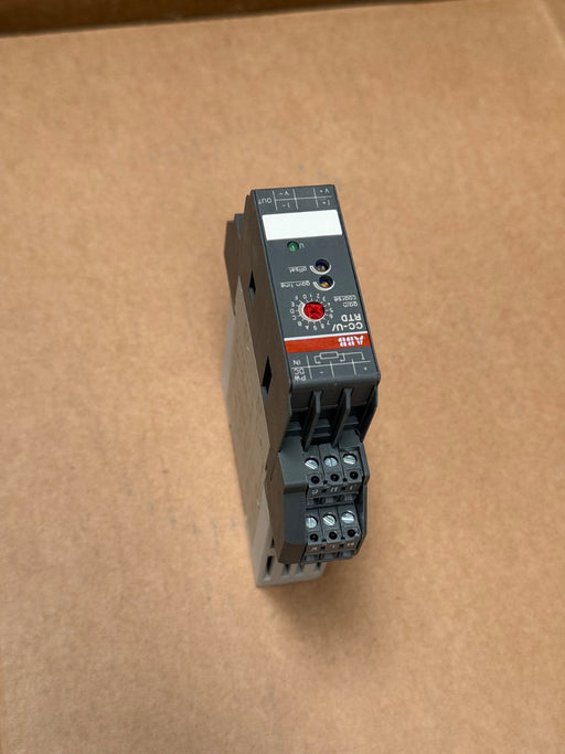 ABB – 1SVR040002R0500 CC‑U/RTD – Universal RTD Signal Converter 24–48VDC/24VAC
