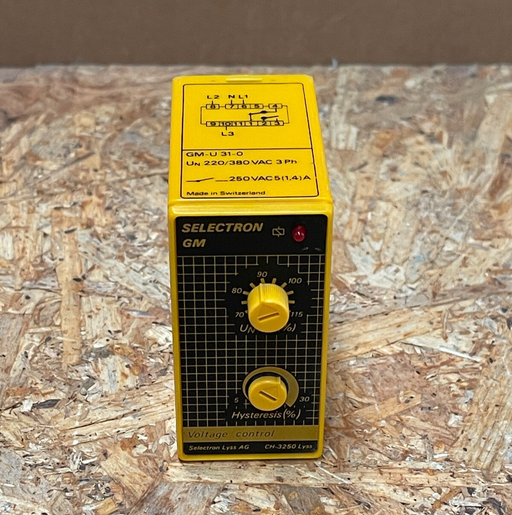 Selectron Lyss – GM‑U 31‑0 – 3‑Phase Voltage Monitoring Relay, 110–240 VAC