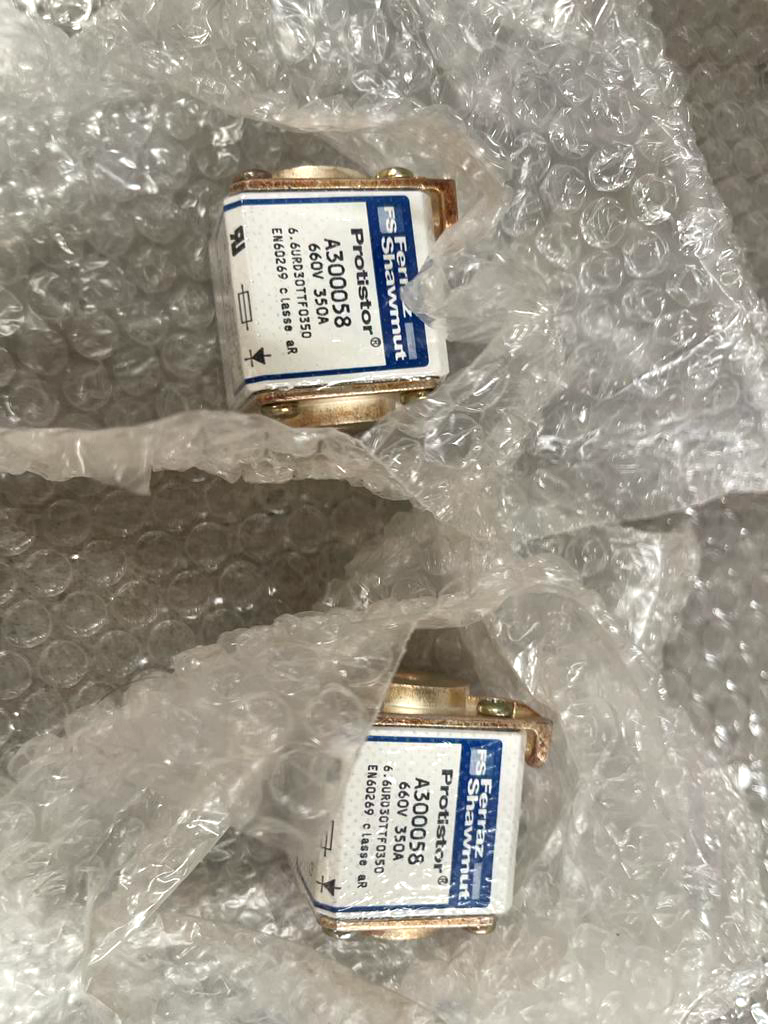 Ferraz Shawmut Protistor A300058 660V 350A 6URD30TTF0350 Fuse