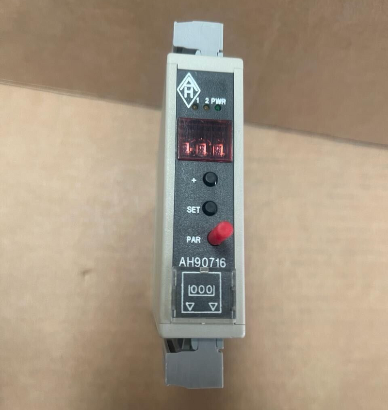 PEPPERL+FUCHS - 540136 - AH 90716-F4112 - LIMIT INDICATOR 24VAC 2W