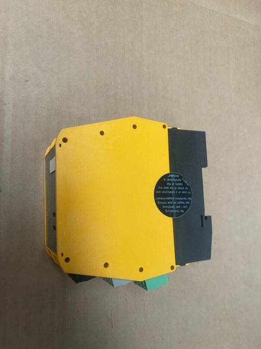 IFM - G1502S - Safety Relay