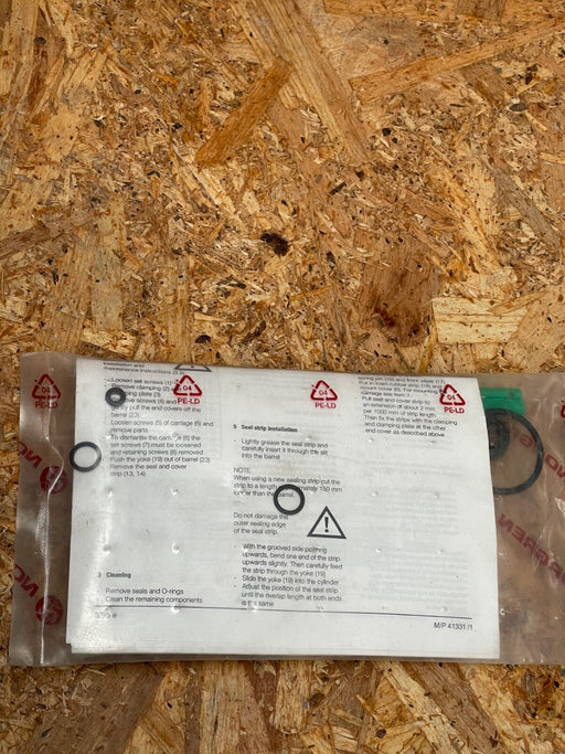 Norgren - QM/46132A/88 - Seal Kit for M/46132 Rodless Cylinder, 32 mm