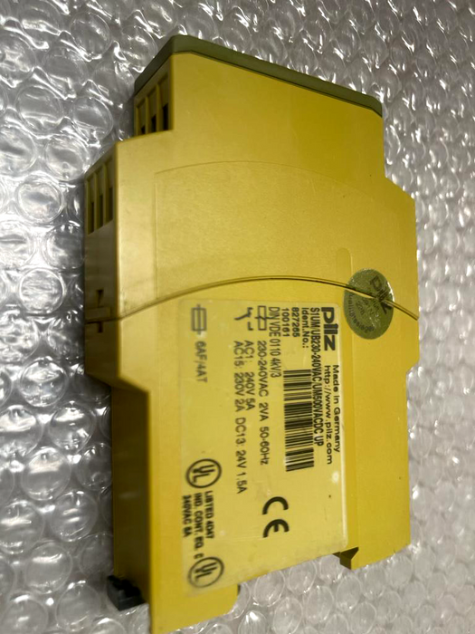 Pilz S1UM/UB230-240VAC/UM500VACDC UP Safety Relay
