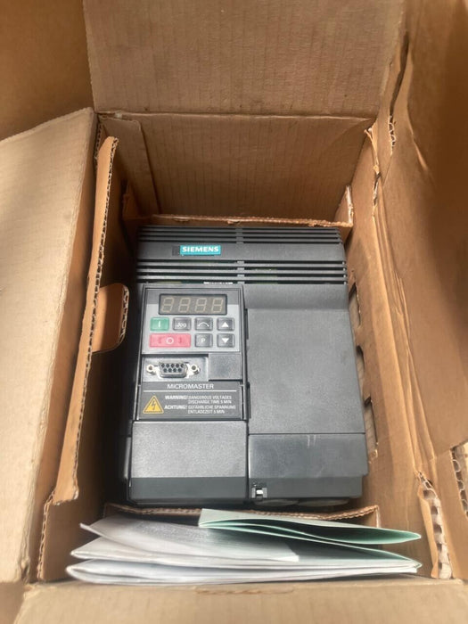 Siemens - 6SE9215-2BB40 - MICROMASTER MM110 Frequency Inverter